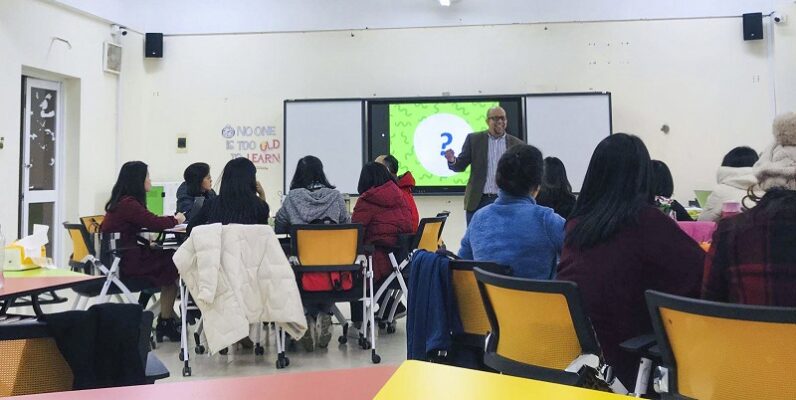 Man hinh tuong tac cho trung tam ngoai ngu 3