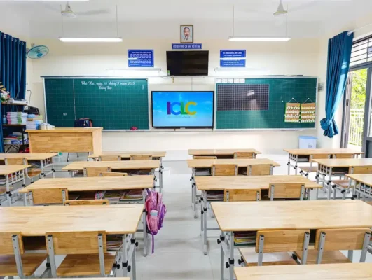 Hệ thống I-CLC đầu tư đồng bộ hơn 100 màn hình tương tác INNOSMART - dẫn đầu trong chuyển đổi số giảng dạy ngoại ngữ tại Việt Nam