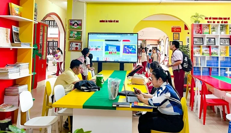 Thư viện thông minh Trường Liên cấp Ngô Thời Nhiệm