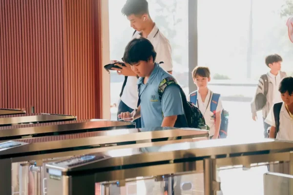 z7585352676893 37ec56a8e57008330171eb97796bb5d8