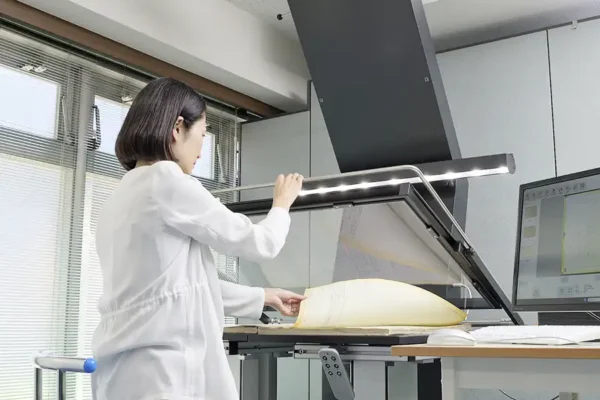 Ứng dụng máy scan sách trong thư viện trường học