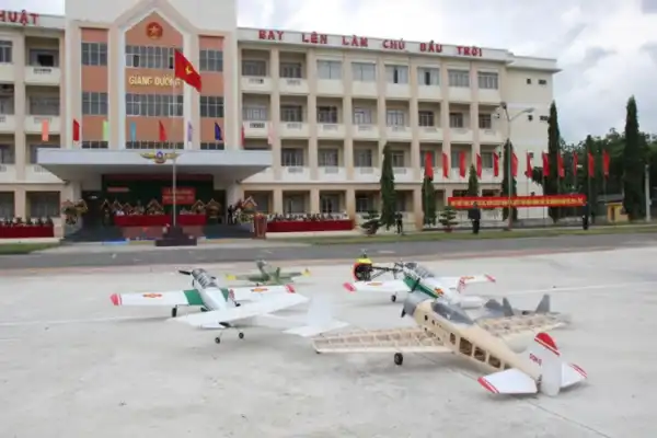 Phòng học thông minh Trường Sĩ quan Không quân