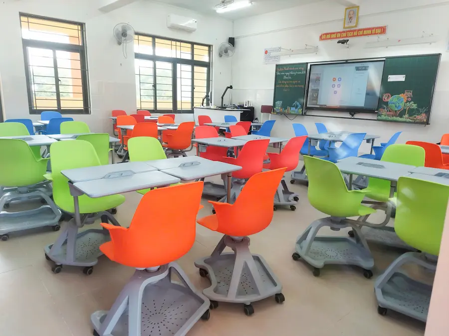 Phòng học thông minh Trường Tiểu học Lê Kim Lăng 4 11.04.2026 Phong hoc thong minh Truong TH Le Kim Lang14