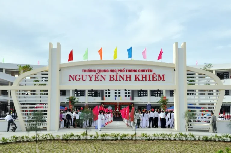 Thư viện số Trường THPT Chuyên Nguyễn Bỉnh Khiêm, Đà Nẵng