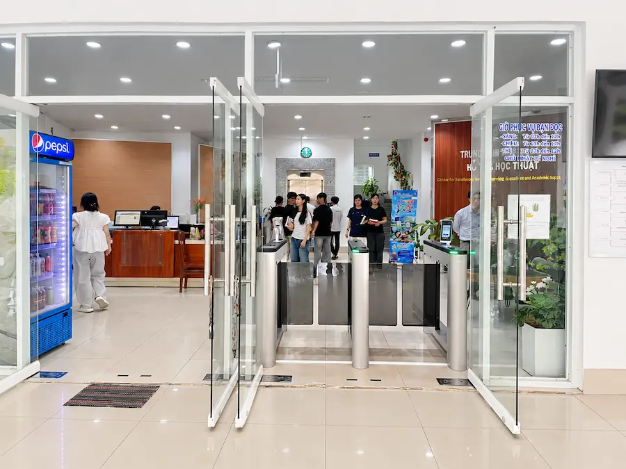 GIẢI PHÁP CỔNG KIỂM SOÁT INNOSMART - THƯ VIỆN TRƯỜNG ĐẠI HỌC TRÀ VINH 8 GIẢI PHÁP CỔNG KIỂM SOÁT INNOSMART - THƯ VIỆN TRƯỜNG ĐẠI HỌC TRÀ VINH